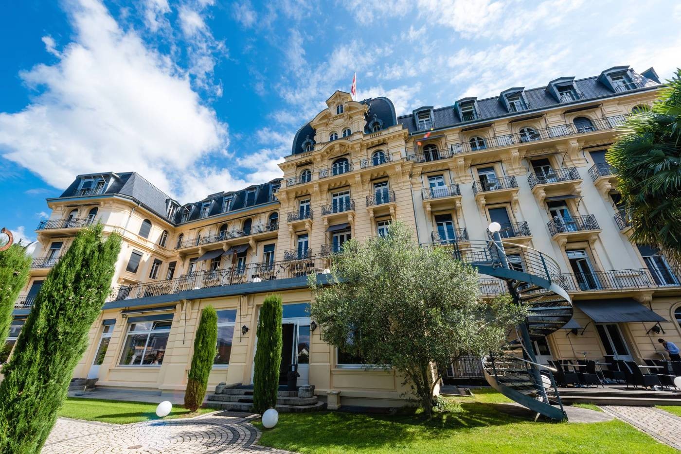 HOTEL INSTITUTE MONTREUX